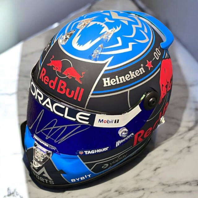 M.フェルスタッペン 直筆サイン入 2024年USGP 1/2ヘルメットTYPEB
