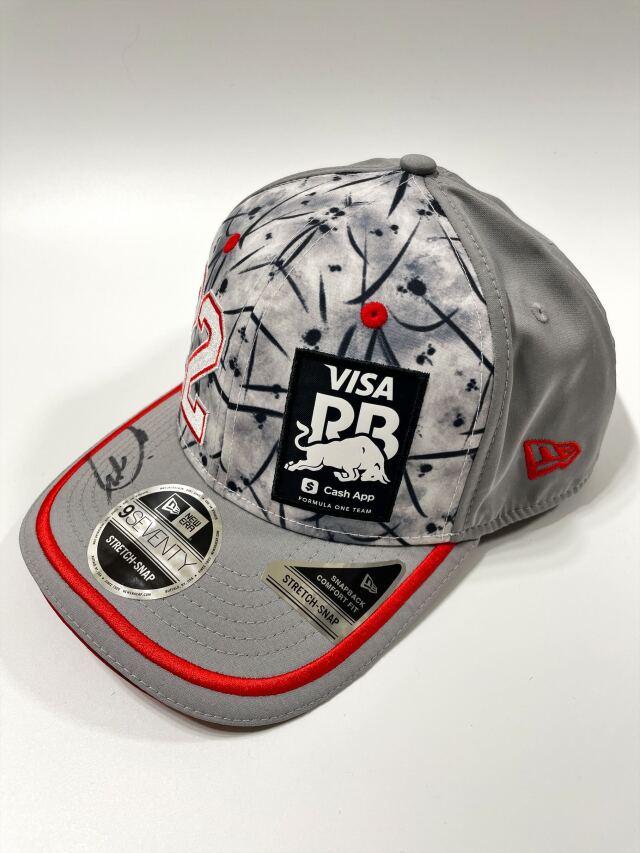 角田裕毅  直筆サイン入 VCARB 2025 日本GP限定 ドライバーズキャップ(市販品)