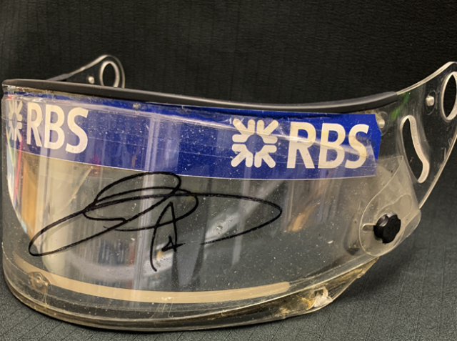 セール中…レイン・マッケンジー直筆サイン入り2Lサイズ写真… 61NF6Le5qkL._UF350,350_QL50_.jpg