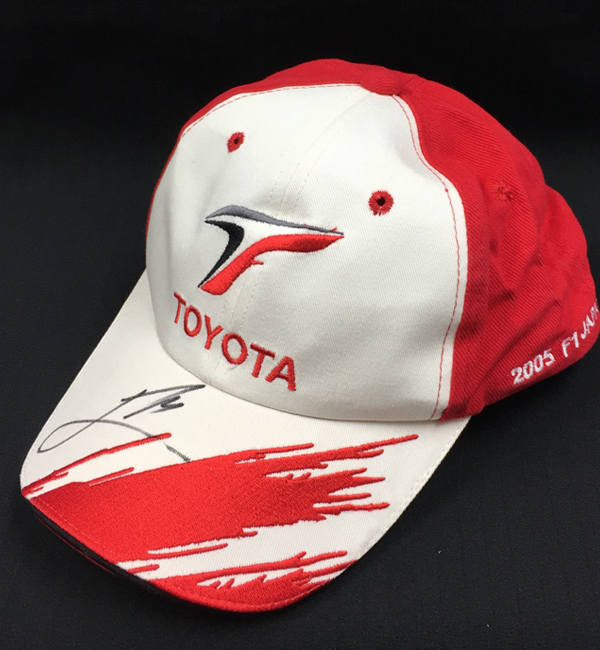 【SALE】J.トゥルーリ直筆サイン入 トヨタ時代　2005年日本GP キャップ