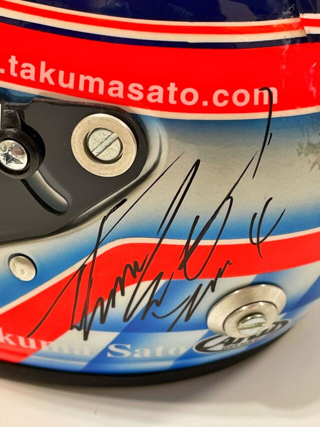 佐藤琢磨 直筆サイン入り 1/2 BAR ホンダ 2004 ヘルメット F1グッズ