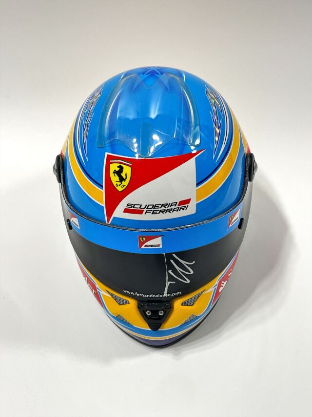 F.アロンソ 直筆サイン入り Schuberth 1/2 スクーデリア フェラーリ