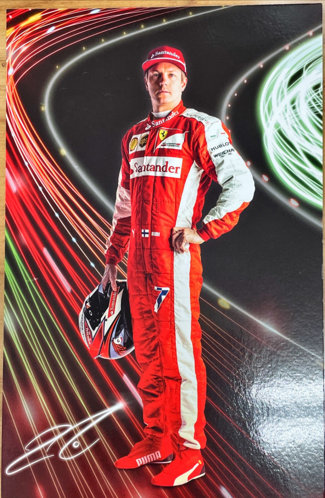 フェラーリ公式 キミ・ライコネン 2015ドライバーズカード