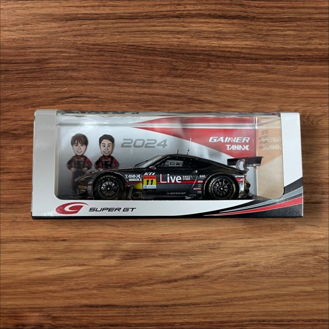 レーシングチーム「GAINER」公認(富田 竜一郎・石川 京侍)直筆サイン入