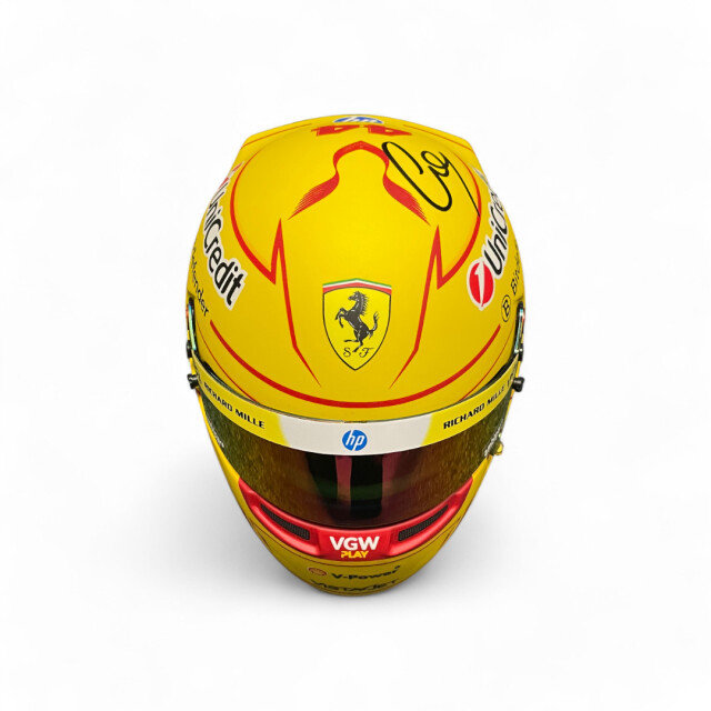 L.ハミルトン 直筆サイン入 2025 フェラーリ 1/2ヘルメット F1