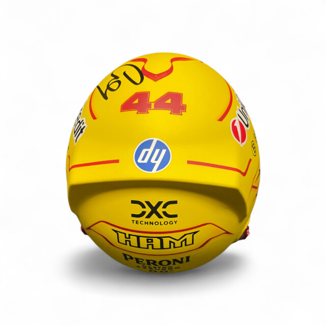 L.ハミルトン 直筆サイン入 2025 フェラーリ 1/2ヘルメット F1