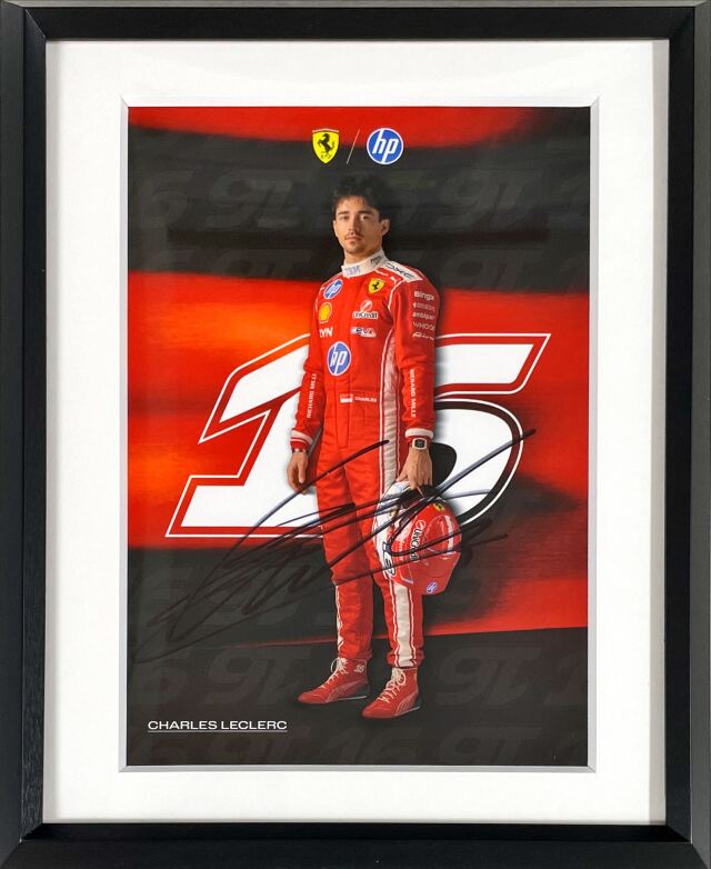 C.ルクレール直筆サイン入 2026フェラーリ ドライバーズカード(額装品）TYPEA　