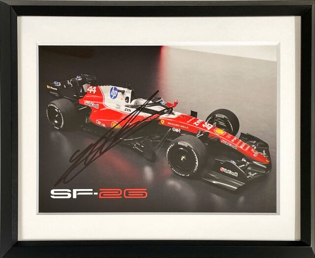 C.ルクレール直筆サイン入 2026フェラーリ SF26マシンカード(額装品)TYPEA