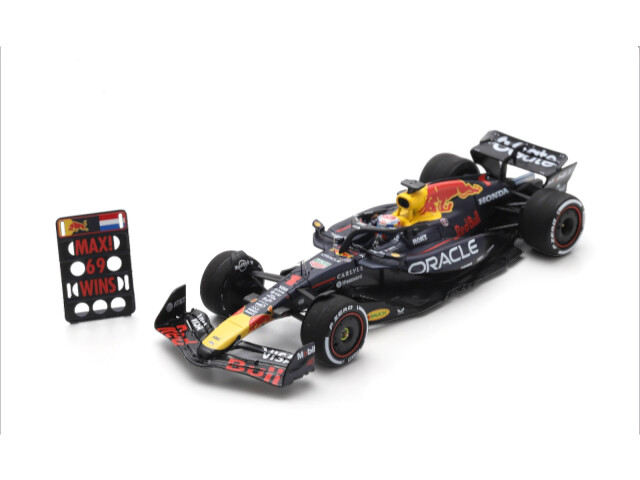 スパーク 1/43 レッドブル RB21 M.フェルスタッペン 2025年ラスベガスGP 優勝 No.1