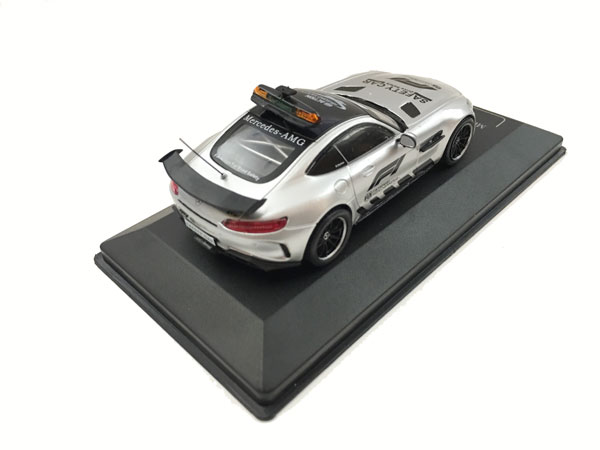 海外別注 CMR 1/43 (メルセデス)Mercedes-AMG GT R F1safety car