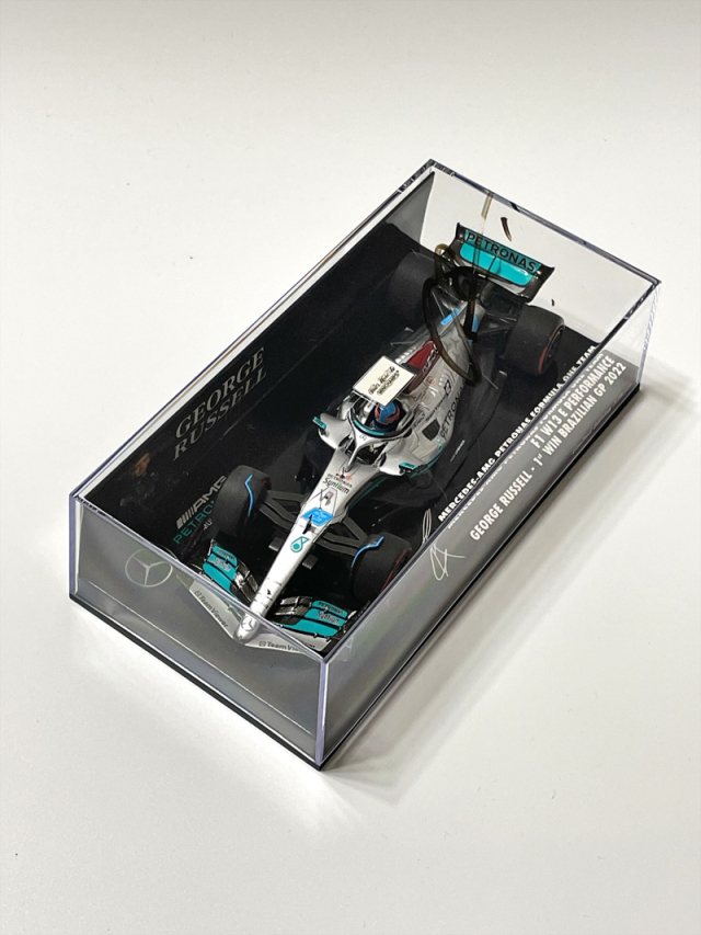 スパーク別注 1/43 メルセデス W13 2022ブラジルGP ラッセル初優勝 ミニチャンプス 1/43 2022年 メルセデス AMG W13 ジョージ