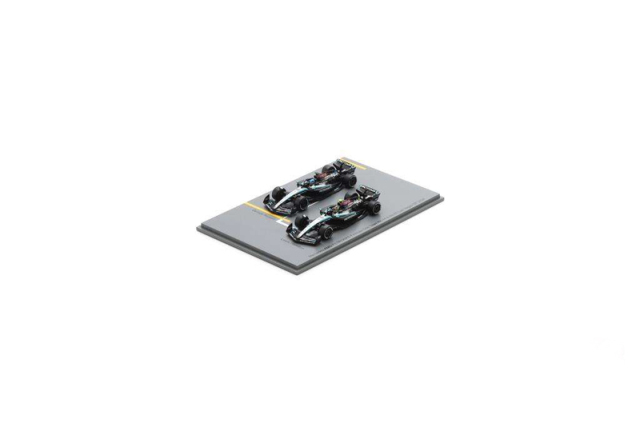 スパーク 1/64 メルセデス F1 W15 2024年ラスベガスGP No.44 & No.63 L.ハミルトン ＆ G.ラッセル