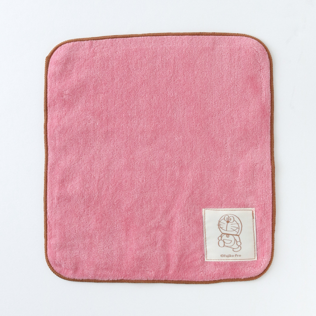 ドラえもん　タオルハンカチ<nikoniko>DG-216