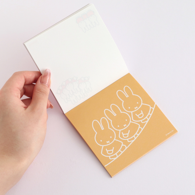 ミッフィー★スクエアメモパッド 楽天市場】ミッフィー スクエアメモパッド ブラック ホワイト 日本製