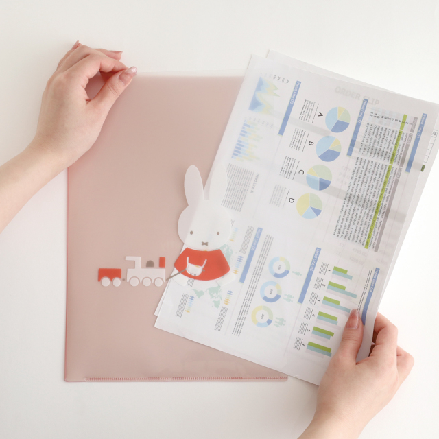 ミッフィー A4クリアファイル miffy A4ポケットクリアファイル<blue> BM-265 | デザイン