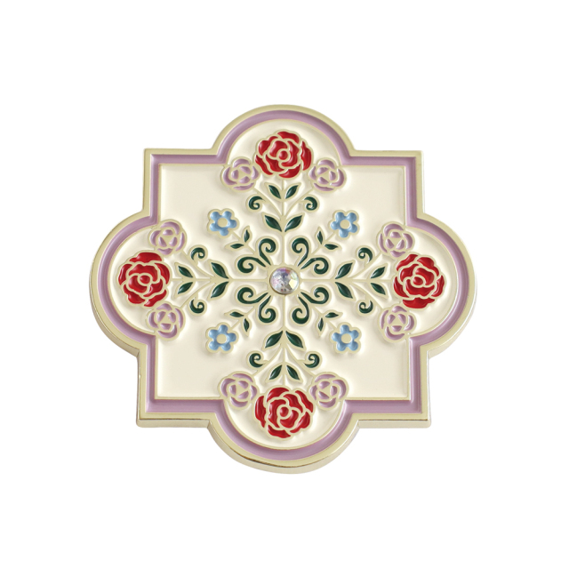 KUNIKA ピンバッジ（red） KG-025 | デザインステーショナリーの