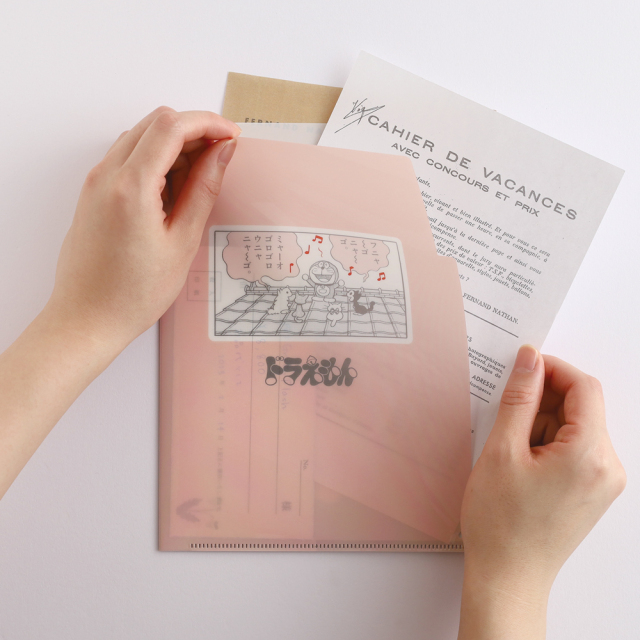ドラえもん A5ポケットクリアファイル（CORAL） DG-337 | デザイン