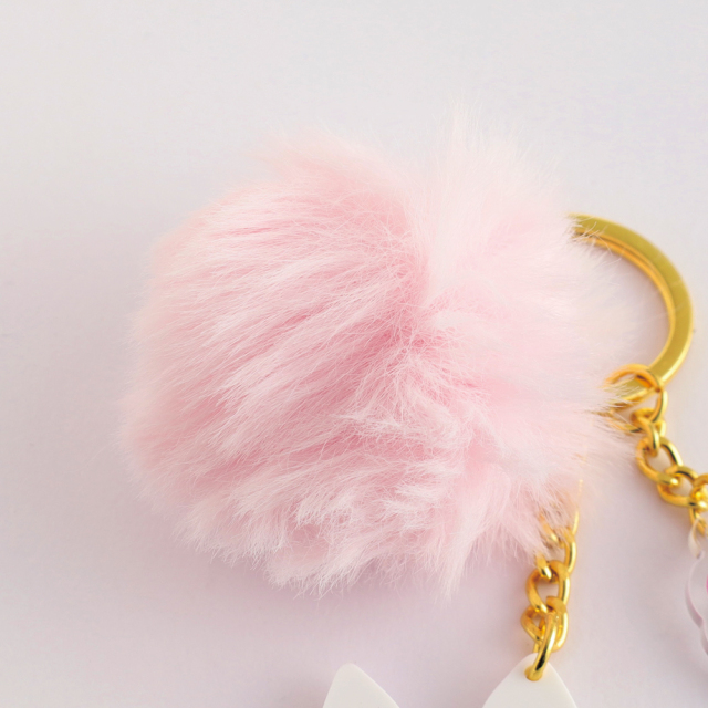 miffy ファー付きアクリルキーホルダー（pink） BM-455 | デザイン