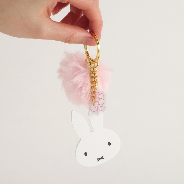 miffy ファー付きアクリルキーホルダー（pink） BM-455 | デザイン