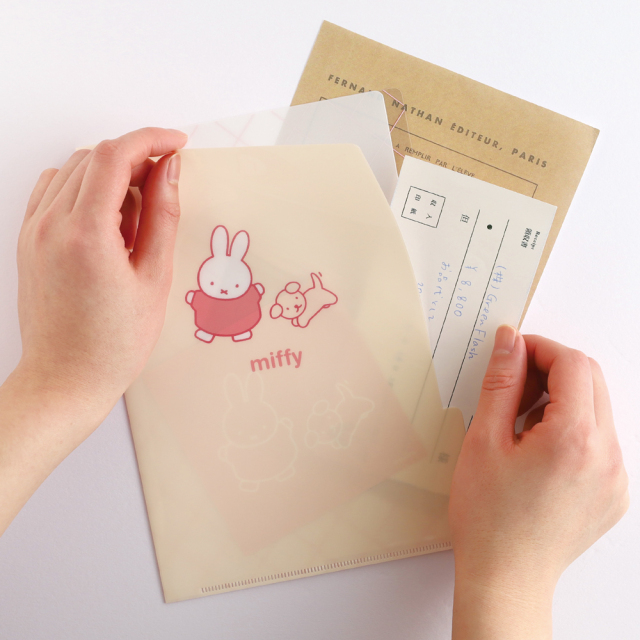 miffy A5ポケットクリアファイル（dance) BM-494 | デザイン