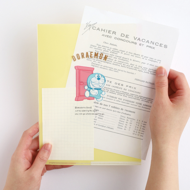 ドラえもん A5ポケットクリアファイル（どこでもドア）DG-389