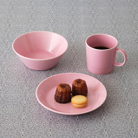 ティーマ　プレート　ローズ　17cm