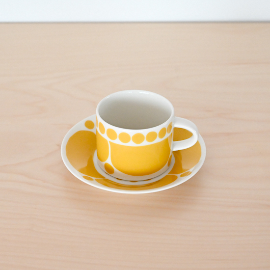 スンヌンタイ　イエロー　カップ＆ソーサー