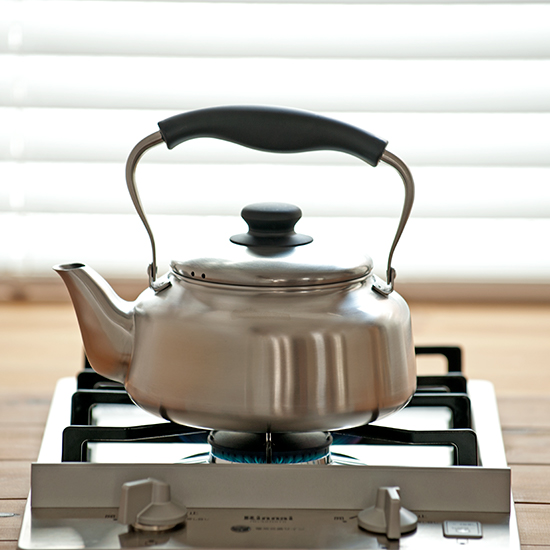 柳宗理ステンレスケトル（つや消し）