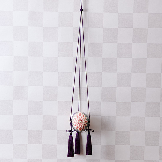 菊の手まり飾り