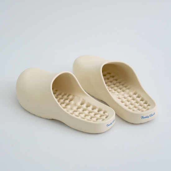 フレディレック　バルコニーサンダル　リニューアル