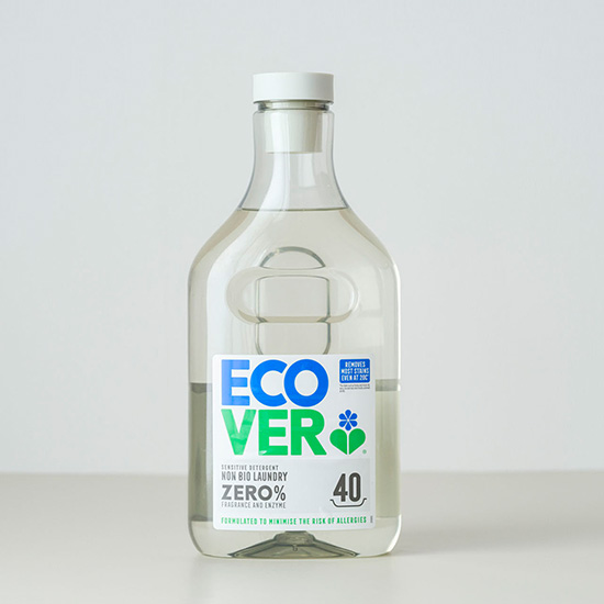 エコベール　ランドリーリキッド濃縮タイプ　ゼロ（無香料）