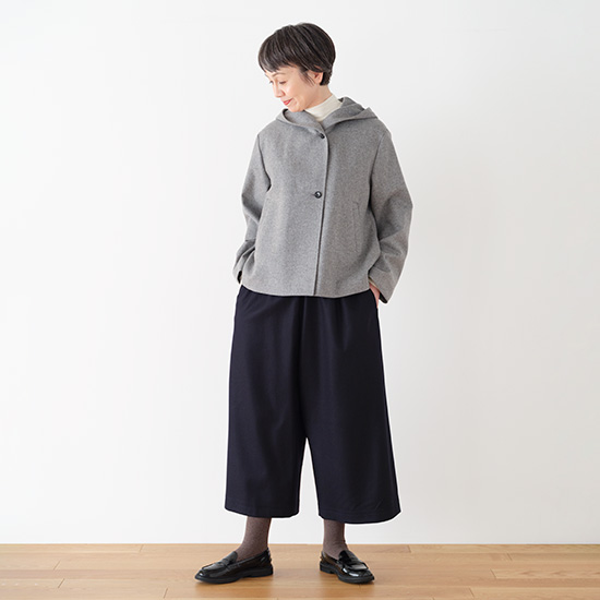 フーデットコート　グレー