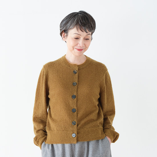 モヘヤカーディガン