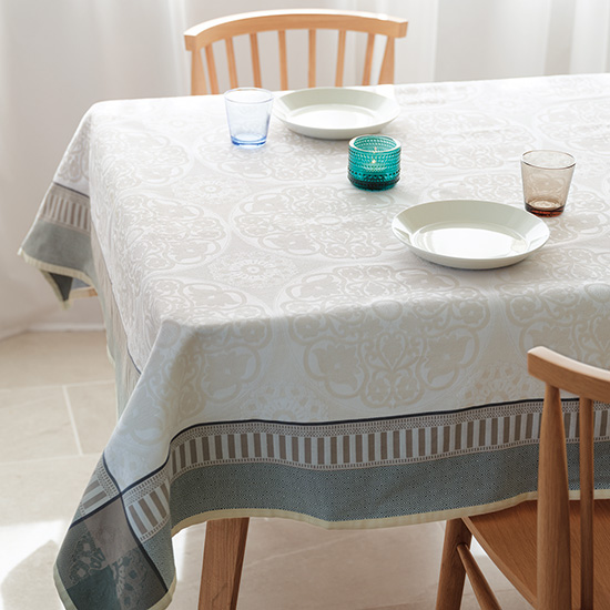 テーブルクロス　マルタ　ベージュ　