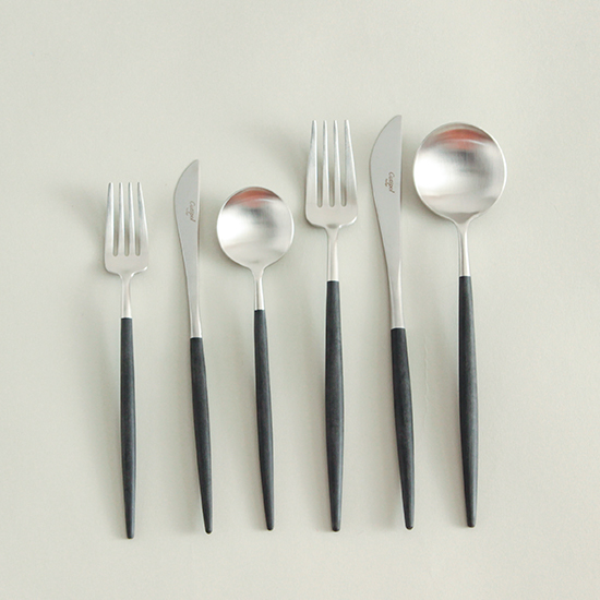 クチポールのカトラリー/ブラック デザートフォーク
