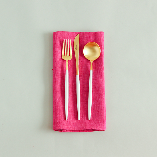 クチポールのカトラリー/ホワイトデザート