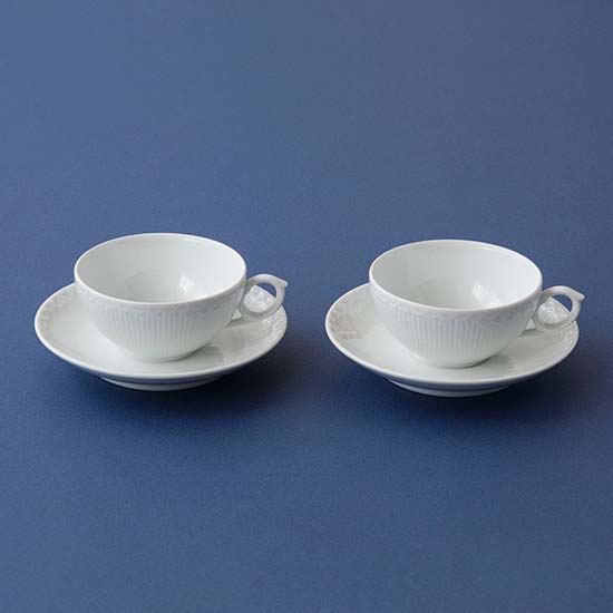 ホワイトフルーテッド ハーフレース　ティーカップ&ソーサー