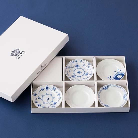 ホワイトフルーテッド ハーフレース　ミニプレート5柄セット