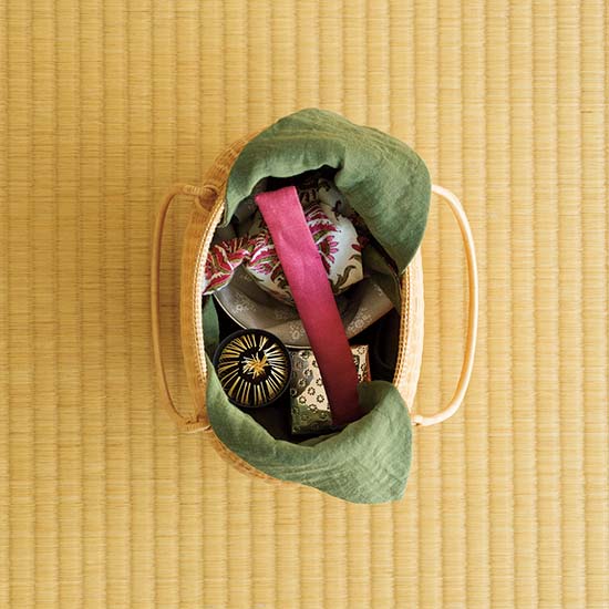 旅持ち茶籠ふくら雀