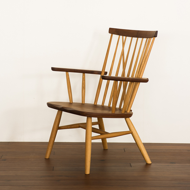 ニューマッキンレイ パーソナルチェア ナラ・ウォルナット