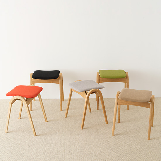 秋田木工のスツール