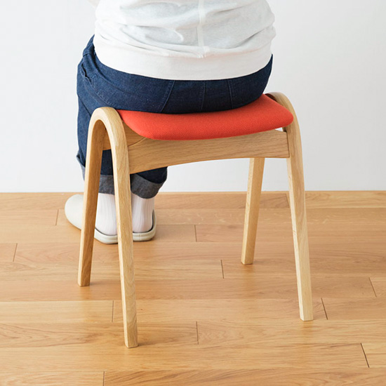 秋田木工のスツール