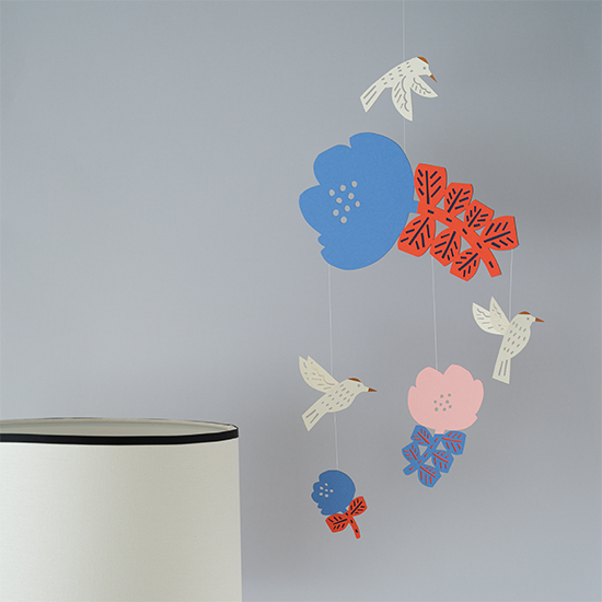 季節のモビール