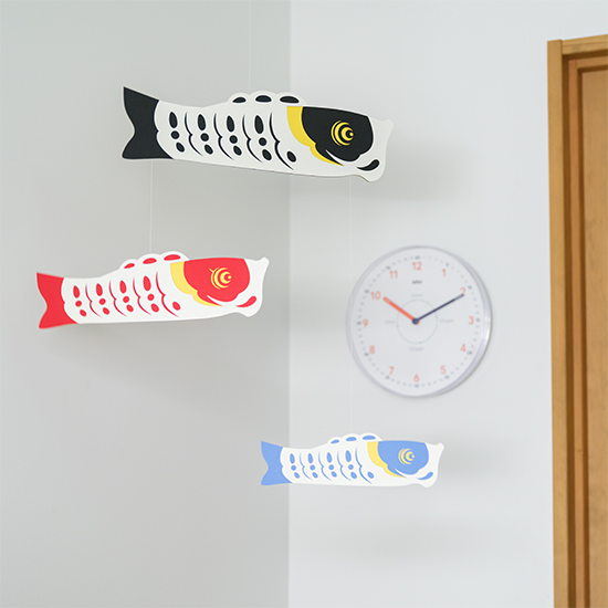 季節のモビール