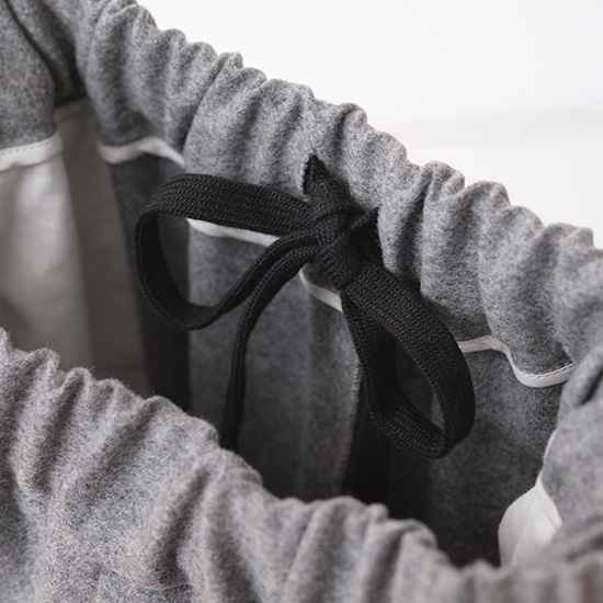 トラペーズパンツ　グレー