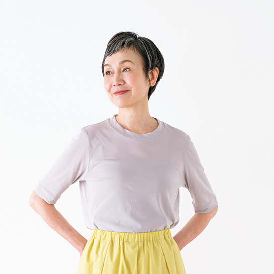 ハーフスリーブTシャツ　ライトグレー