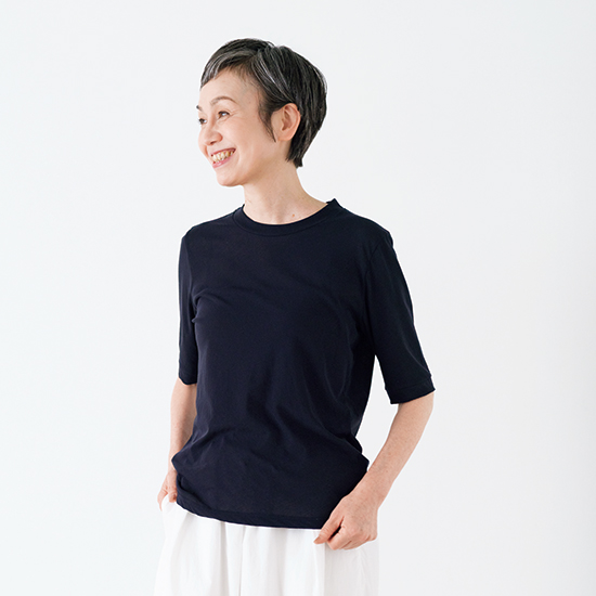 ハーフスリーブTシャツ　ネイビー