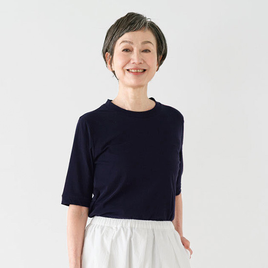 ハーフスリーブTシャツ　ネイビー