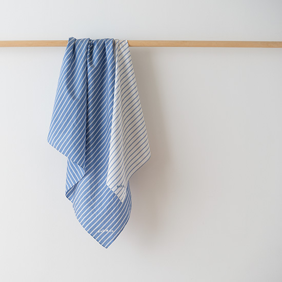 ストライプスカーフ　ブルー