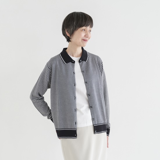 襟付きカーディガン　